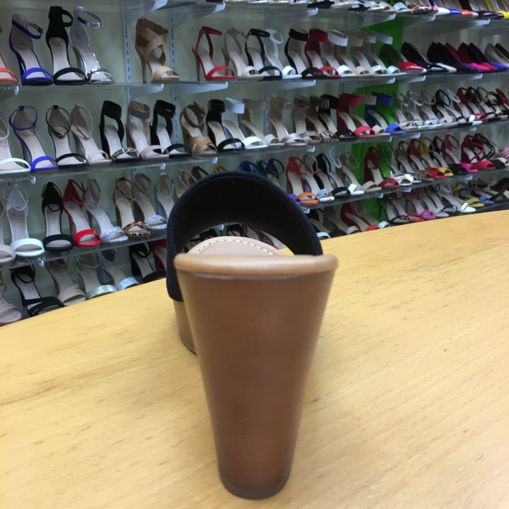 RESTOK Soda Sunkist Black Faux Suede Platform Heel - Picture 8 of 11